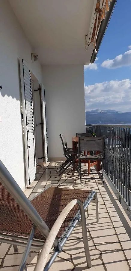 Apartments In Novi Vinodolski 42645 Croatia