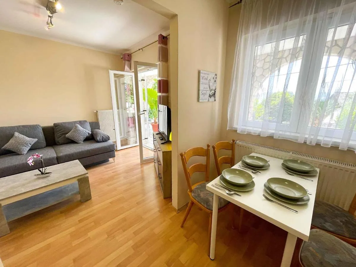 Apartments In Novi Vinodolski 42645